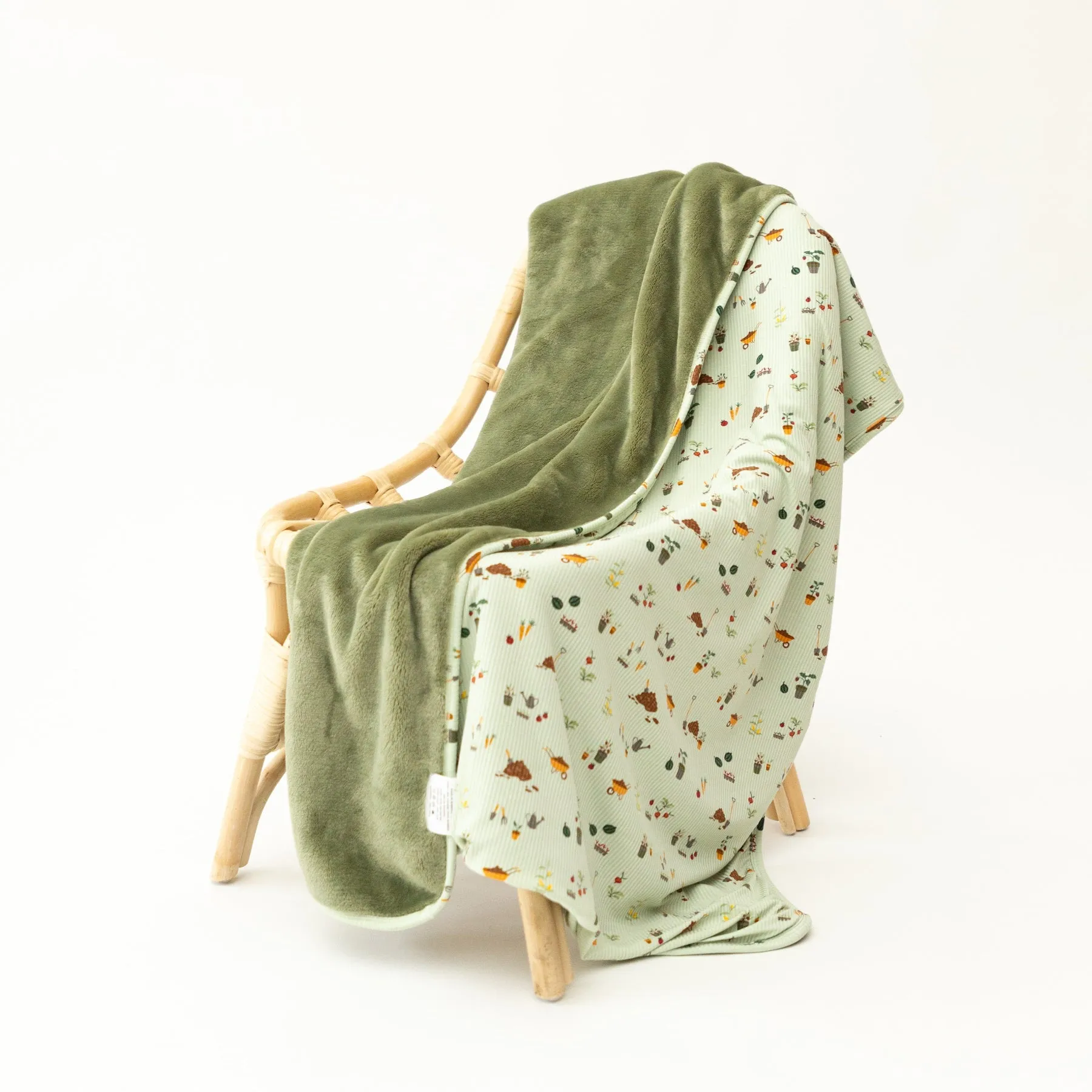 Backyard Garden Small Ribbed Youth Blanket