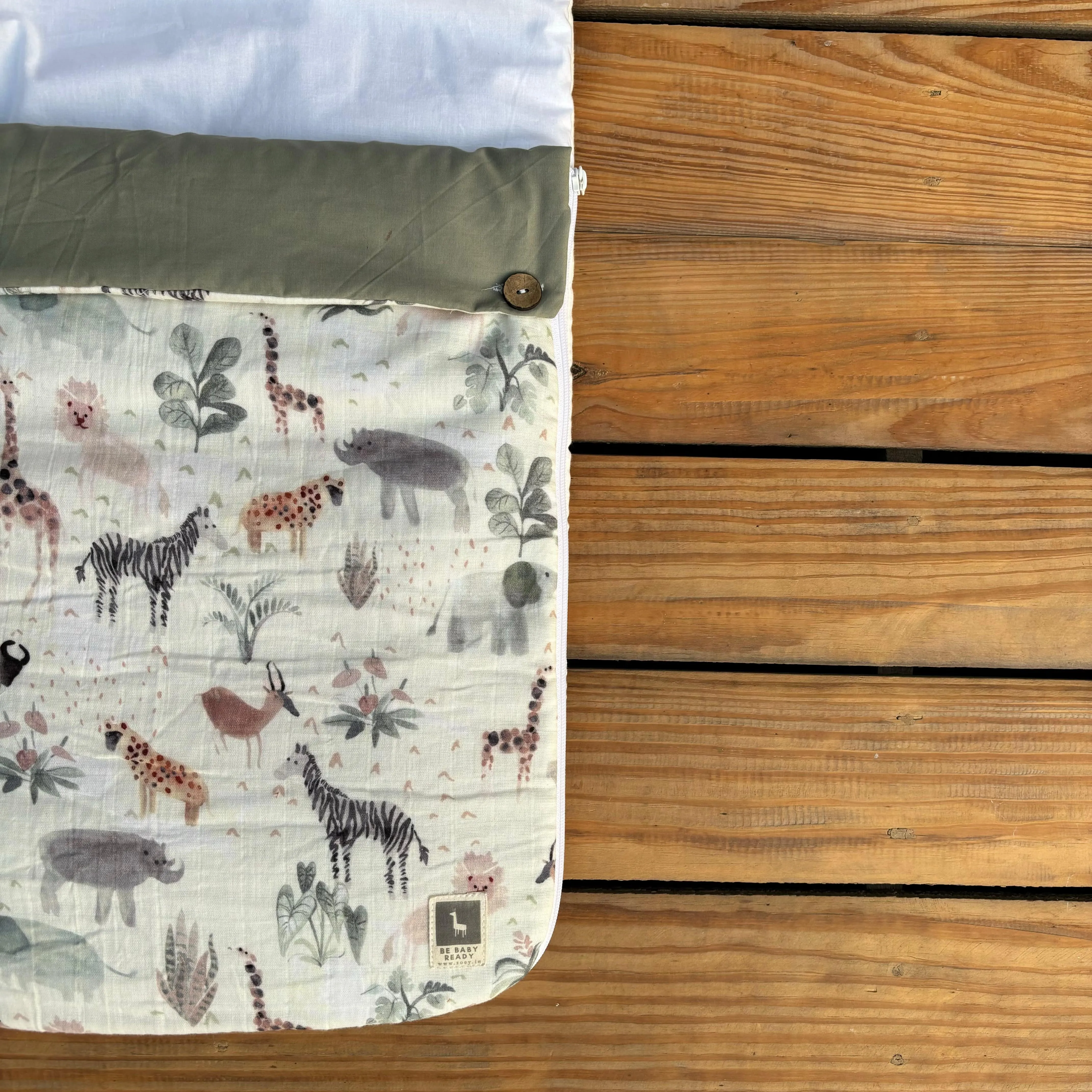 Jungle Safari Baby Carrier Nest (Muslin),Carrying Nest Bag Portable Travelling Bed for Infants for 0-4 Months