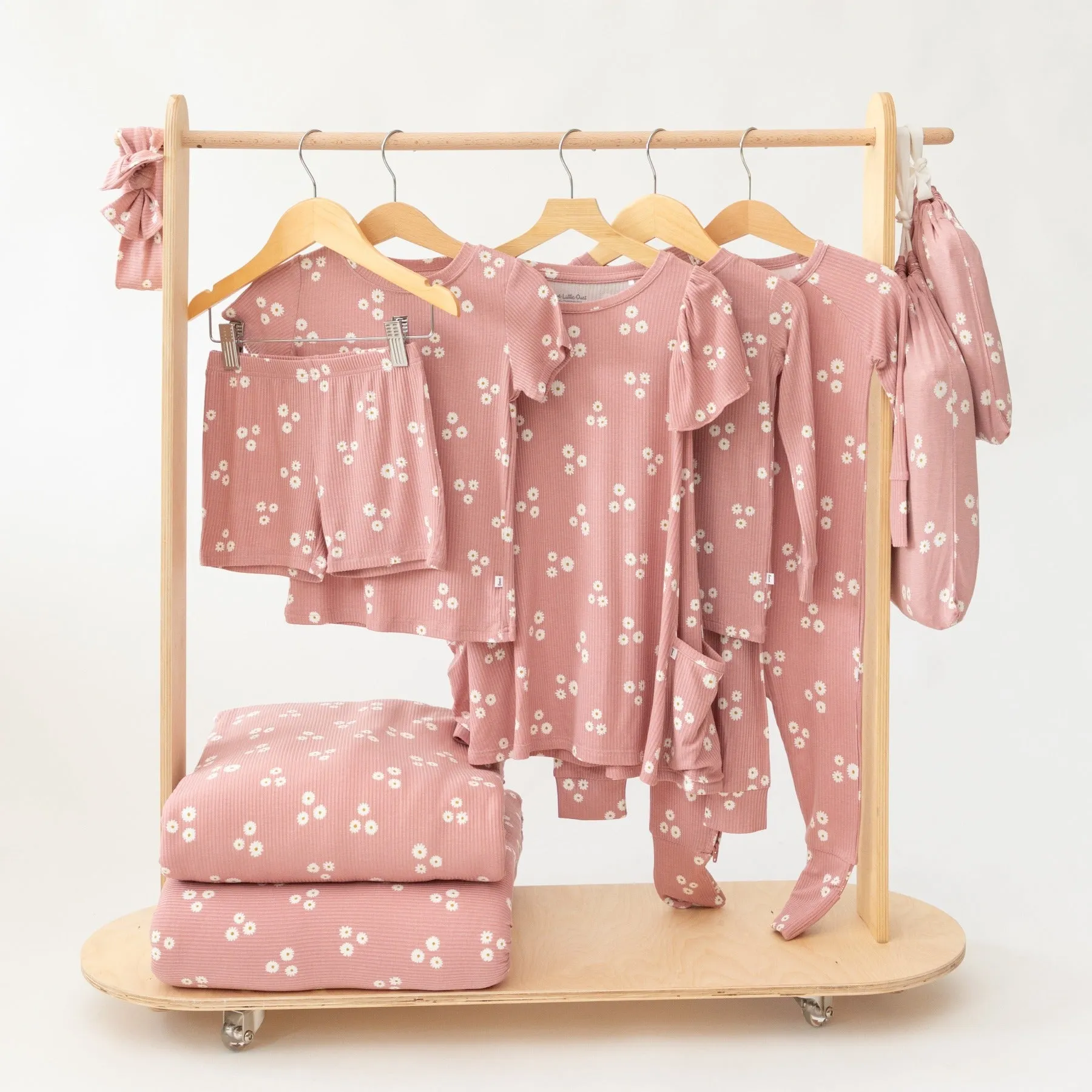 Mauve Blooms Small Ribbed Youth Blanket